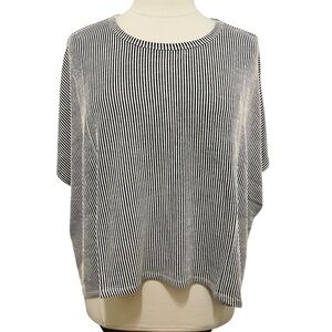 Zenana Outfitters Black & White Striped Scoop Neck Pullover 2X/3X